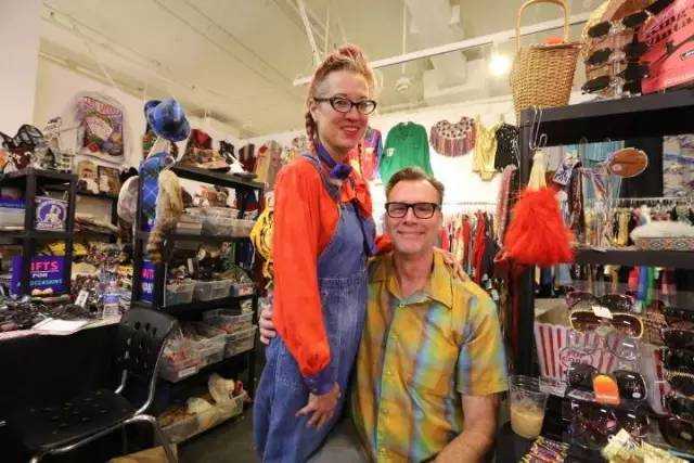 了不起的麦瑟尔夫人哪里能看,了不起的麦瑟尔夫人复古风