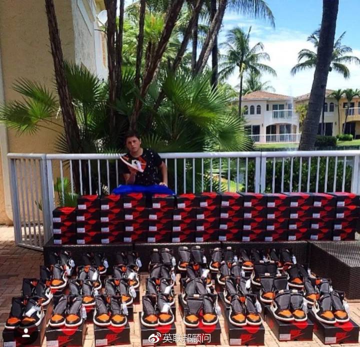 如果你喜欢奢饰品,来看看这波富炫的,吓掉了本佛系青年的保温杯