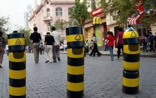 成都垃圾桶造型,垃圾桶创意改造