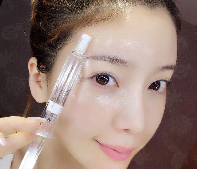 服了！难怪这东西在韩国那么火？确定这皮肤没加特效？