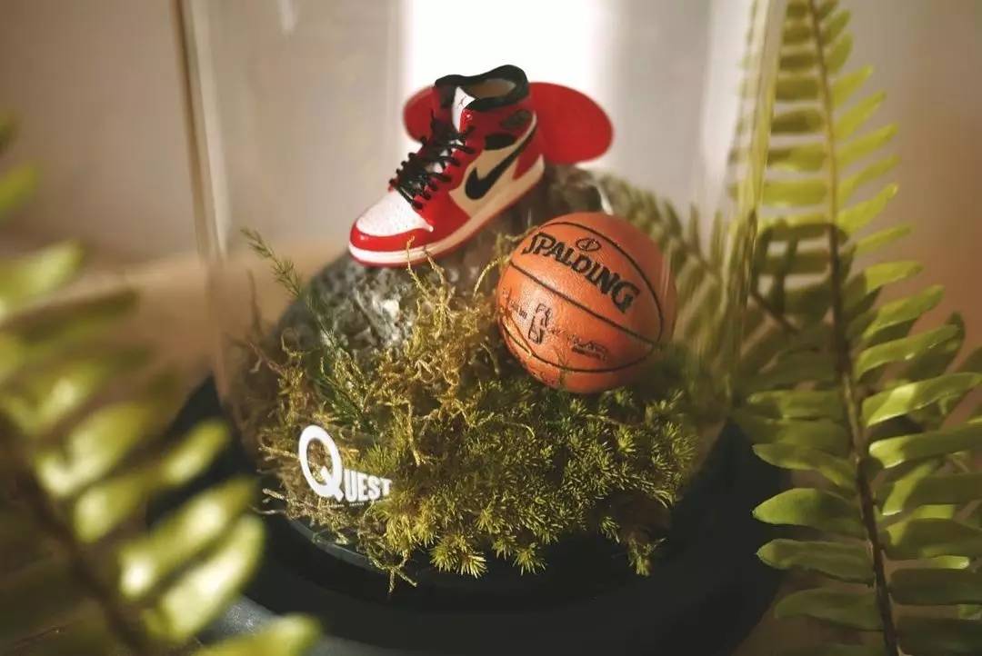 球鞋在Quest潮爆|陈冠希、KevinPoon就指定要买他的“草”