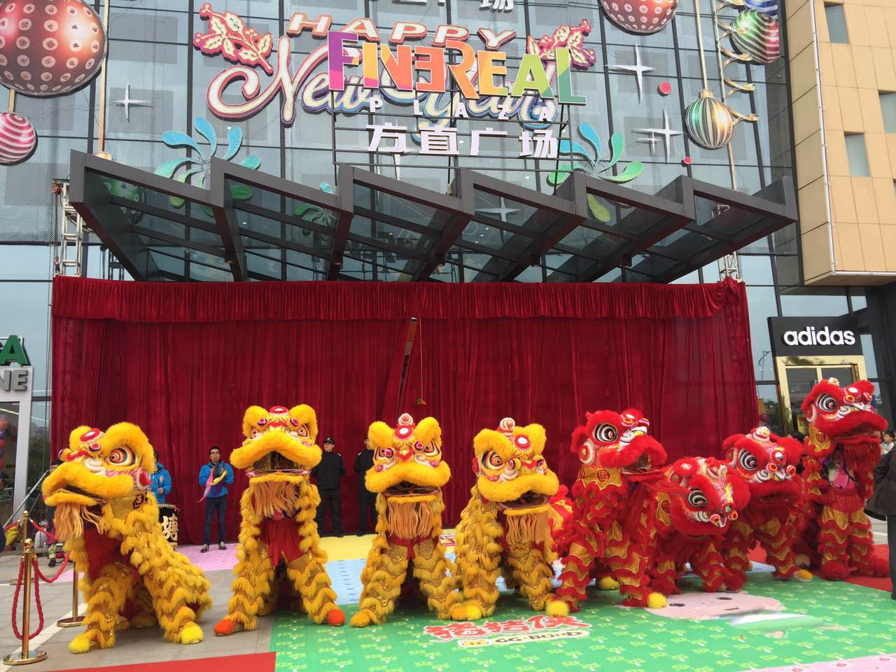 金山广场优惠团购,金山湖广场团购