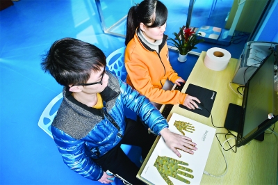 武汉汉南全民健身中心足球场,笼式足球场正式投用