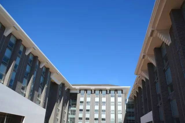 头条的中医国医高手是真的吗,北中医国医堂好中医