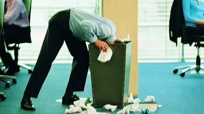 在国外护照丢了会被遣送吗,在国外如果护照丢了怎么办