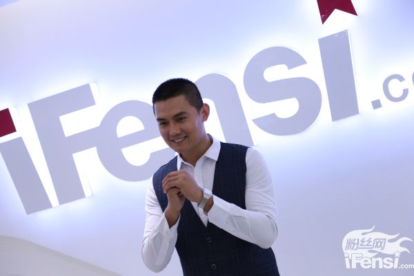 李浩轩和刘诗诗关系,李浩轩跟刘诗诗关系