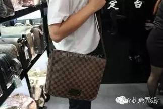 怎么给直男选衣服穿的好看,直男怎么选择包