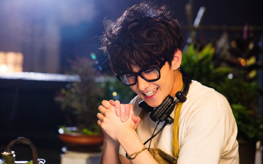 关于杨洋的爱情剧有哪些,杨洋演过几部电影