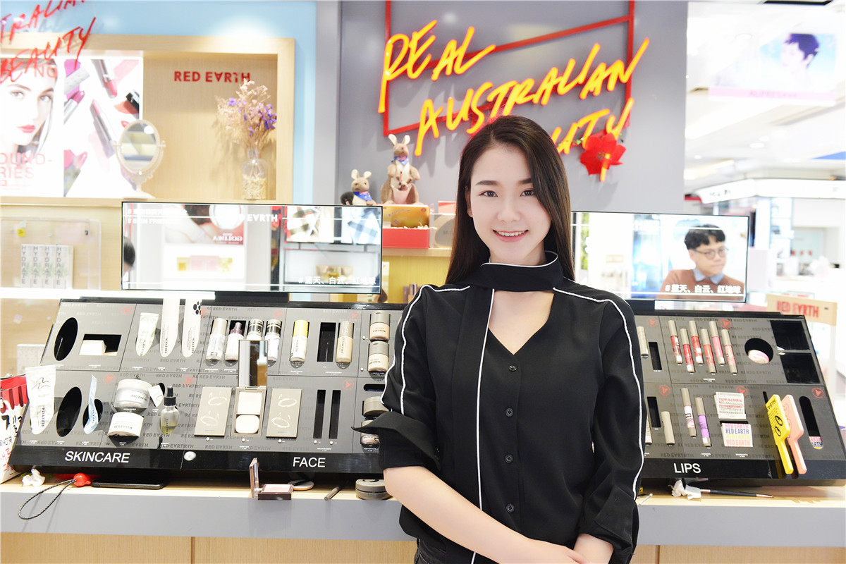 重庆解放碑街拍摄影馆,解放碑每天美女街拍时间