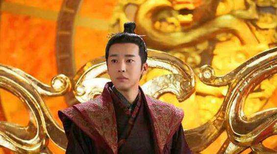 《人生若如初相见》里圈粉的除了韩东君还有他，曾出演绿帽皇帝