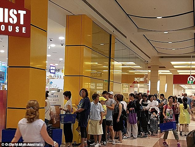 中国女孩在澳洲做代购每周采购数小时年赚9万澳币