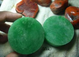 新手翡翠基础知识,新手想入行翡翠去哪个地方好