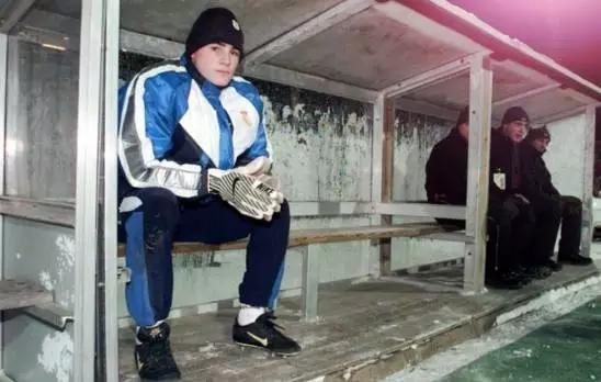 卡西利亚斯生日快乐,卡西利亚斯人生经历