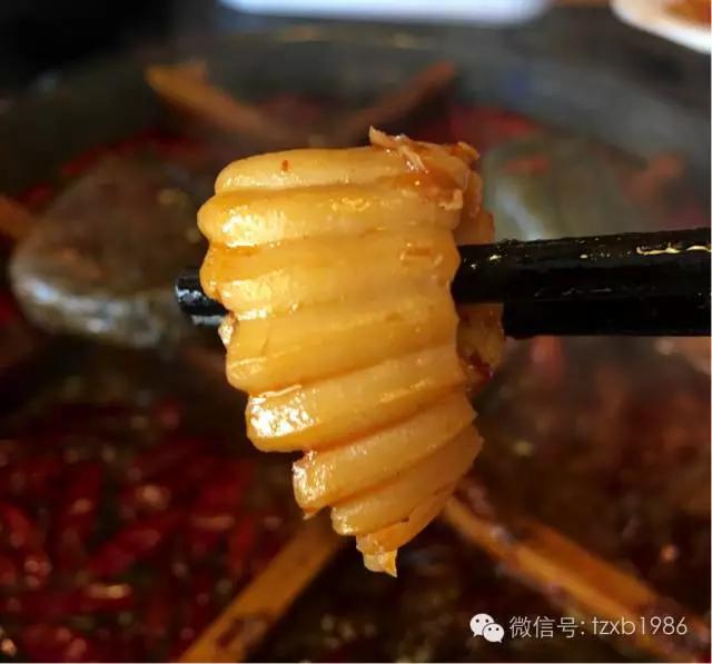 来这家店的人，五行缺火，八字欠辣，还是条真汉