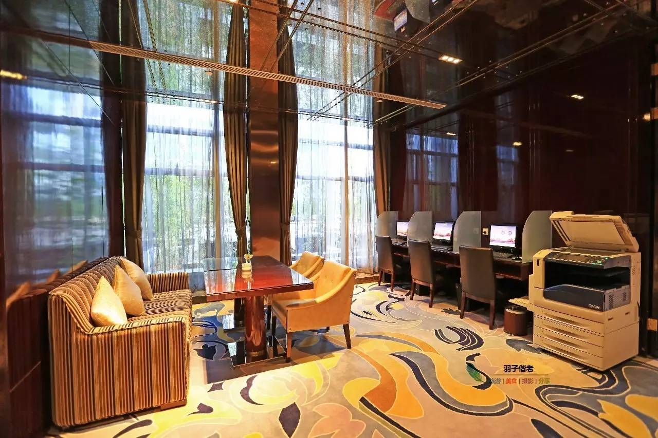 这一趟旅程,从机场铂尔曼开始