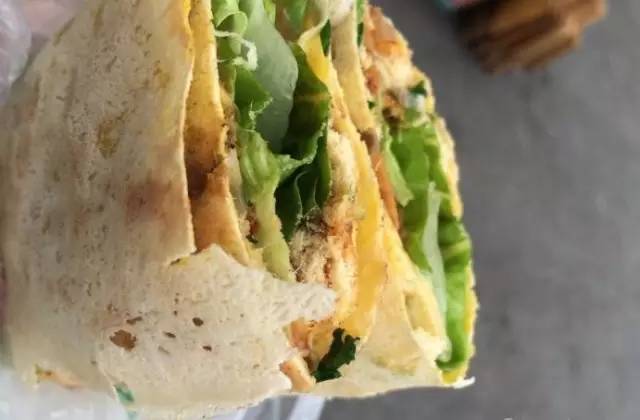 成都麓湖生态城美食街,成都有哪些大学城美食街