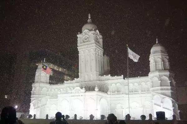 喜欢旅行是出于什么心理,喜欢去英国留学的原因