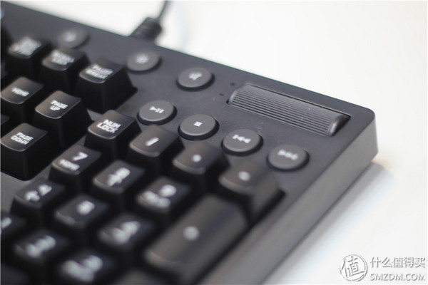 罗技g810是什么轴的键盘,罗技g810键盘是什么轴