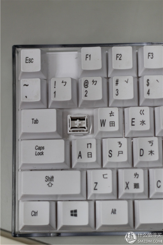 罗技g810是什么轴的键盘,罗技g810键盘是什么轴