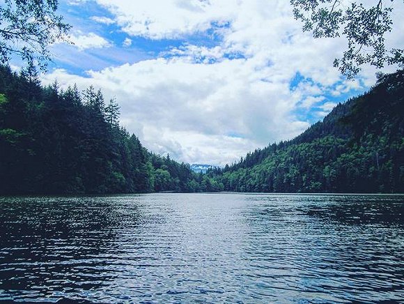 加拿大湖泊风景,温哥华湖泊山林