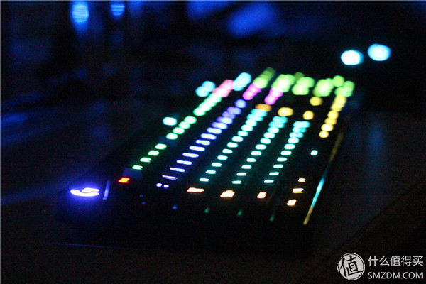 罗技g810是什么轴的键盘,罗技g810键盘是什么轴