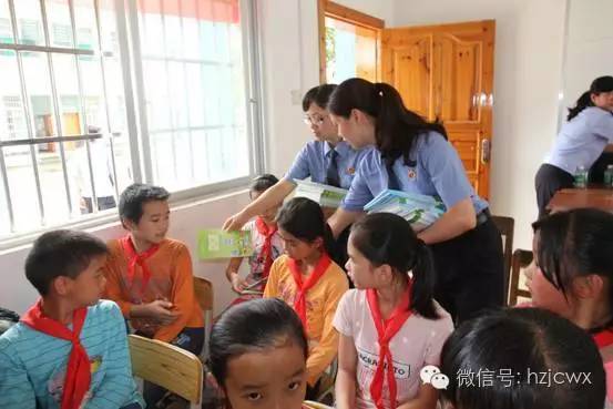 第2016044期[动态]谁说我们“不约儿童”，检察官用行动给你答案