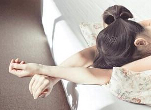 如何应对更年期的症状和影响,更年期注意事项和表现