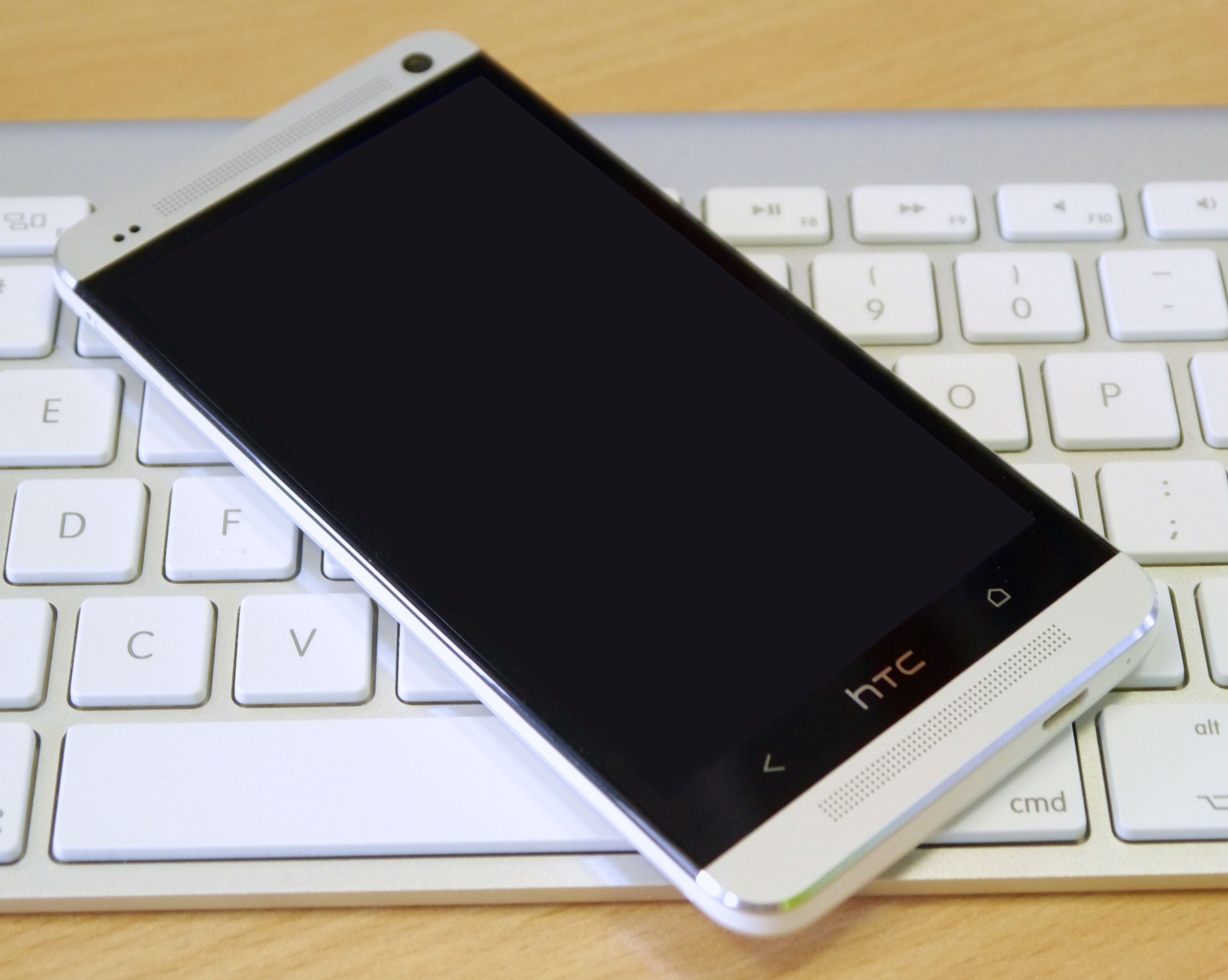 htconem7详细参数,htconem7与其他型号比较