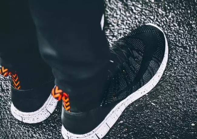 吕布与赵云大战谁厉害,吕布大战赵云谁厉害视频