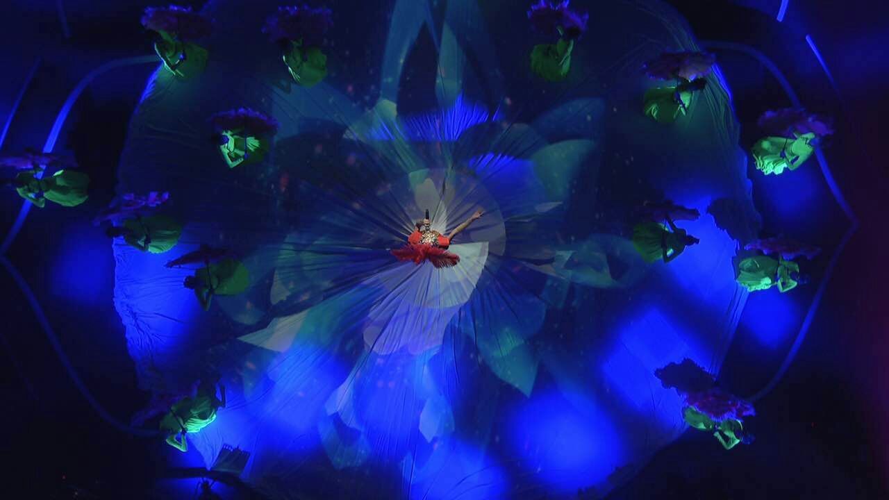 乌兰图雅王丽达演唱会40首连唱,乌兰图雅套马杆2020群星演唱会