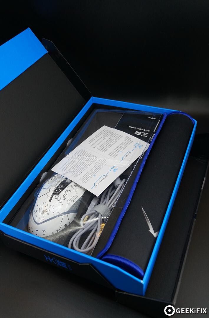 狼蛛天脊鼠标怎么样,雷蛇狼蛛鼠标拆解