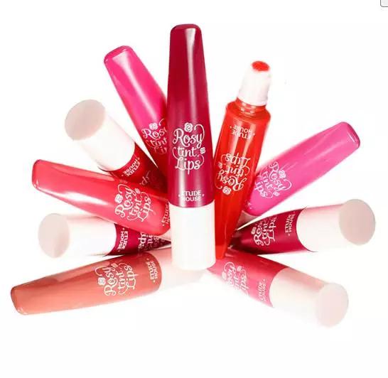 有几种品牌气垫,好几种色的气垫