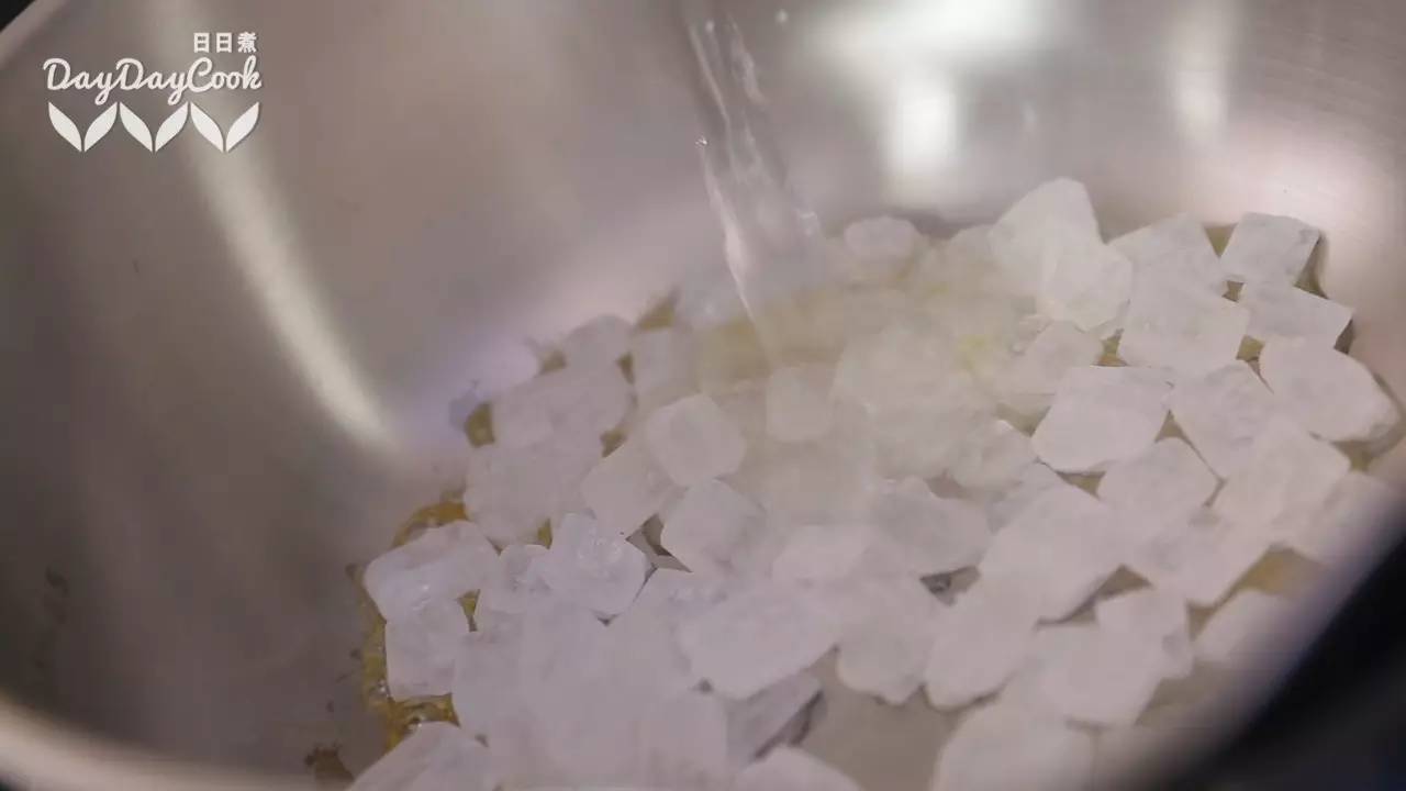 怀孕期间什么时间段吃燕窝最好,怀孕了老公让我吃燕窝