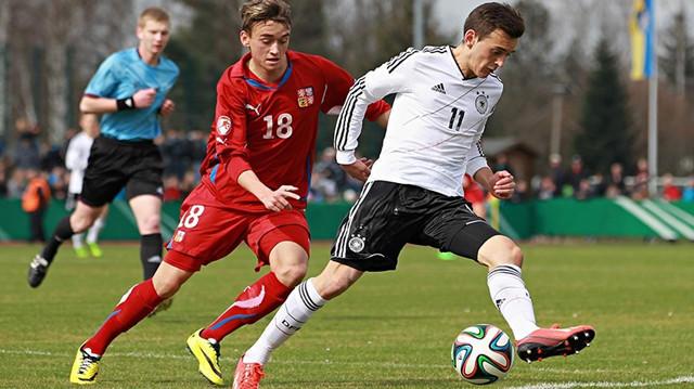 儿童节快乐!盘点今天过节的十位天才球员!