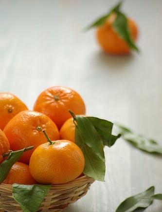 柑橘类水果吃多了有什么危害,水果其实不能乱吃你吃对了吗