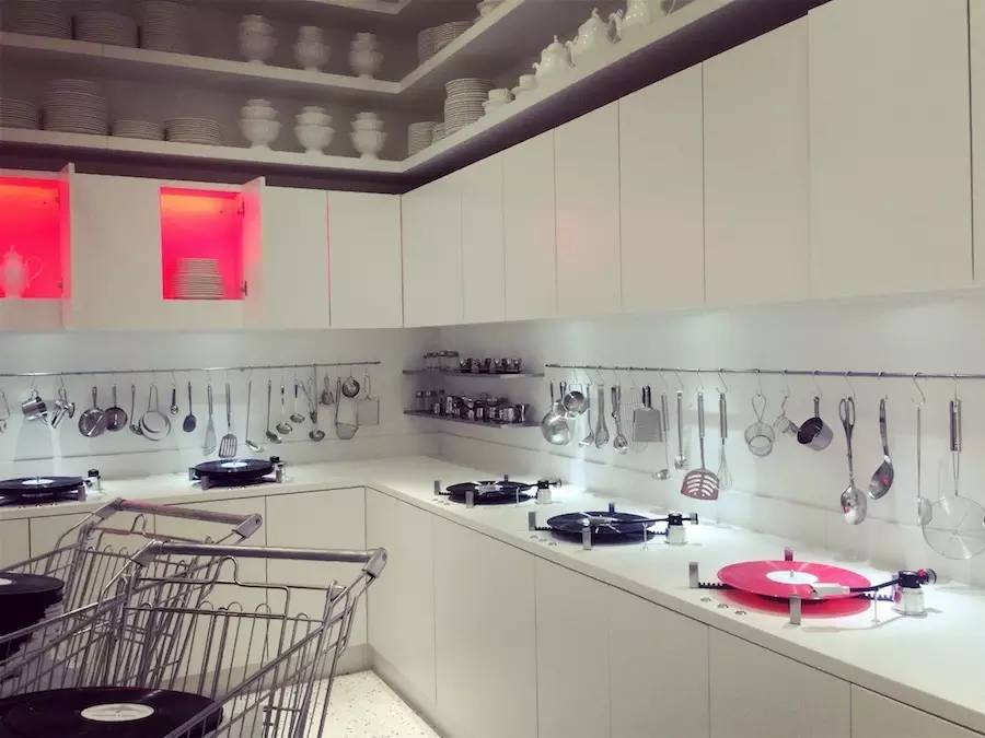 为什么不能买便宜的墨镜,一般墨镜买多少钱的就够了