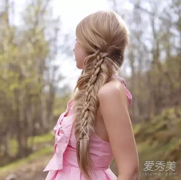 手残党也能学会漂亮又简单的编发,超简单的编发手残党也能学会