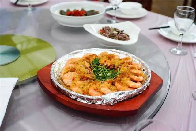 横溪西祠村宴,吃出最地道的横溪味,什么是横溪味?点开就知道了!