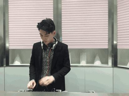 为什么不能买便宜的墨镜,一般墨镜买多少钱的就够了