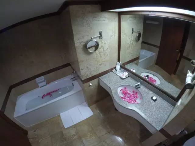 小蚁运动相机4k穿越机,小蚁运动相机旅行