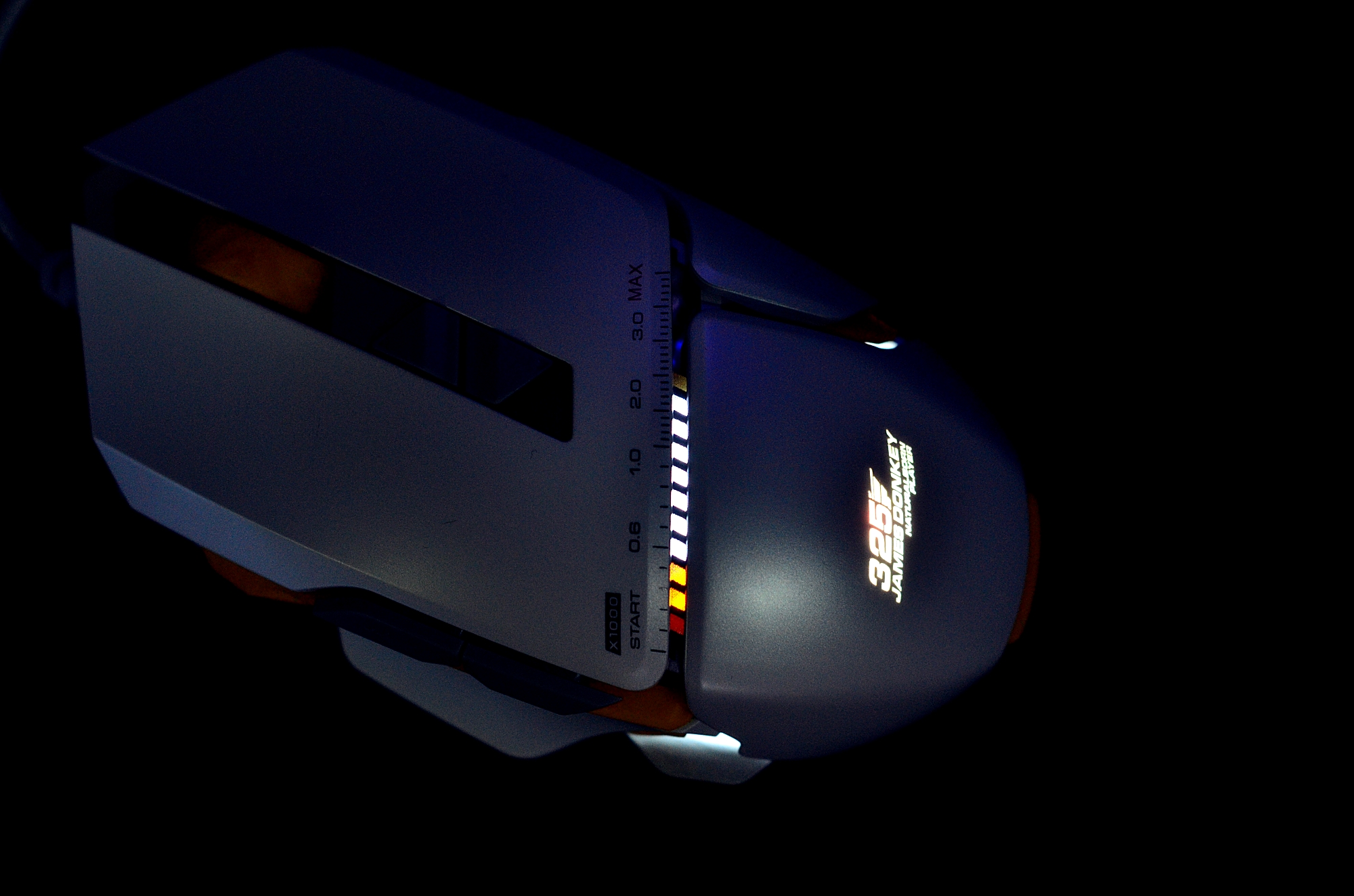 谁说它只能用来LOL,办公应用也拿手---贱驴325绝尘鼠标