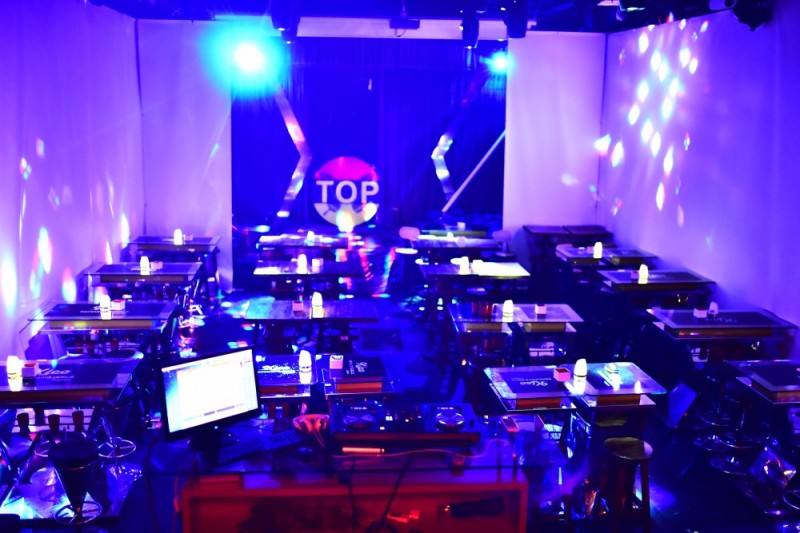 寻找广州至HIT看球BAR｜酒吧太吵，清吧太淡，这里刚刚好