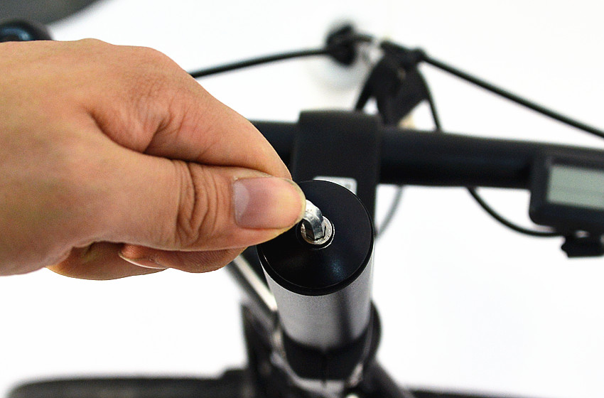 雅迪电动自行车怎么骑新手教程,菜鸟新手自行车骑行推荐