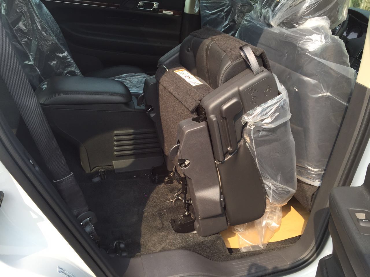 林肯mkt加速抖动,林肯提车真实感受