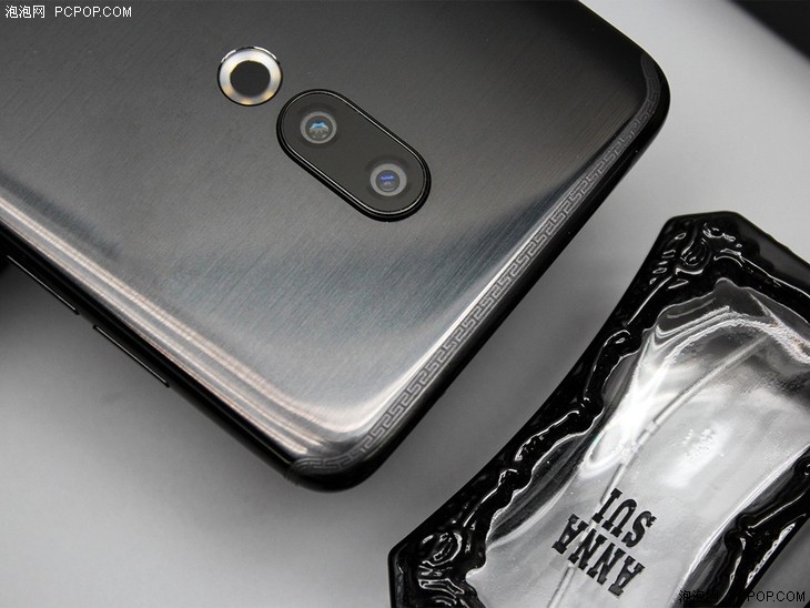 魅族15全面体验评测,魅族15对比魅族m15