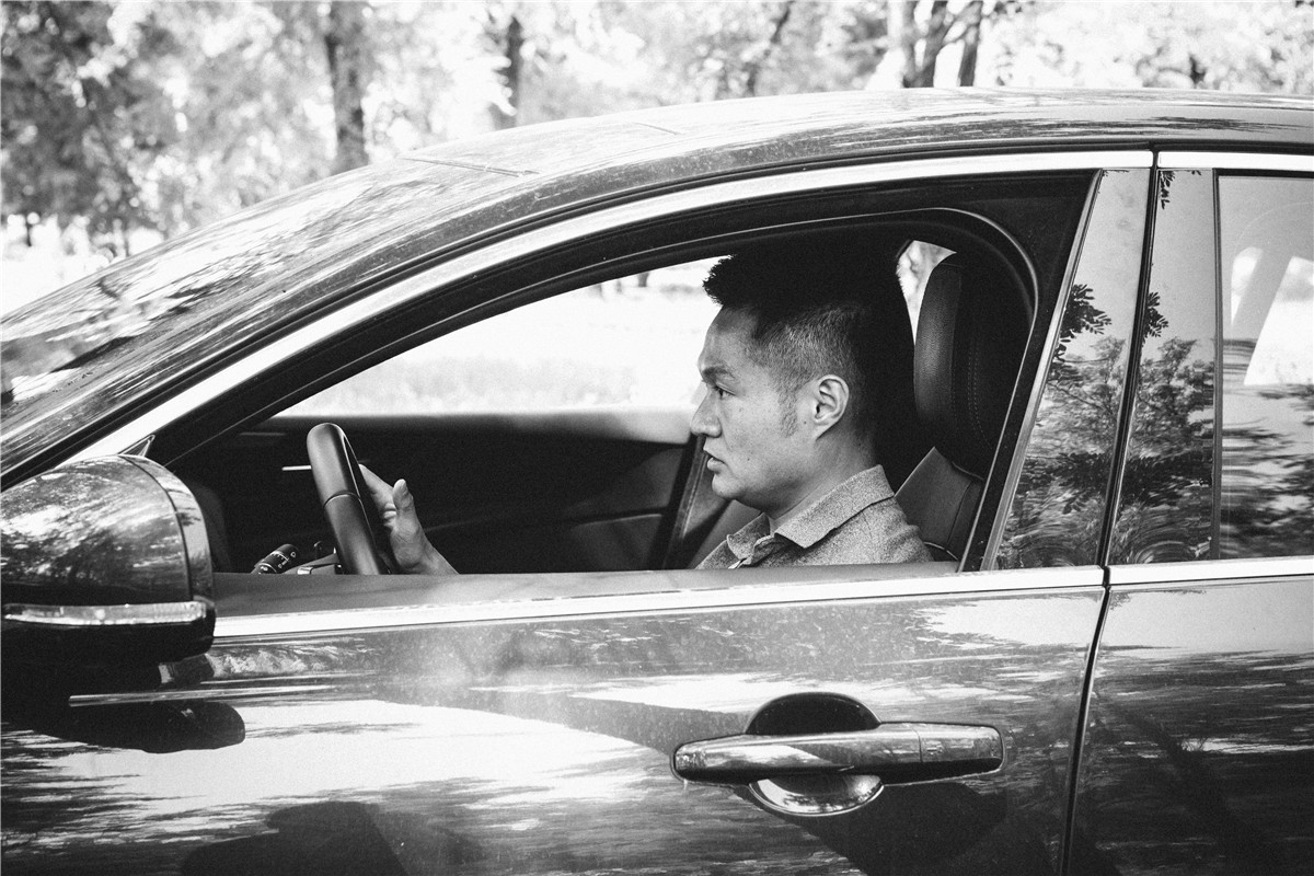 陈震老款捷豹xe试驾评测,陈震评捷豹xe尺寸