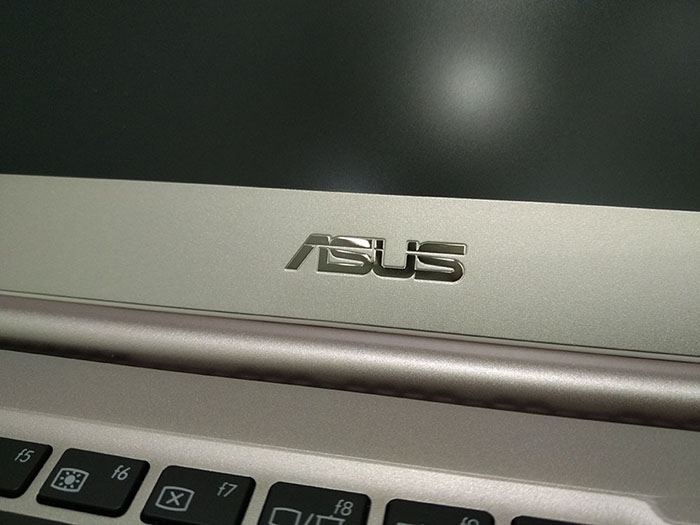 中规中矩，未有突破——华硕ZenBookU305UA评测