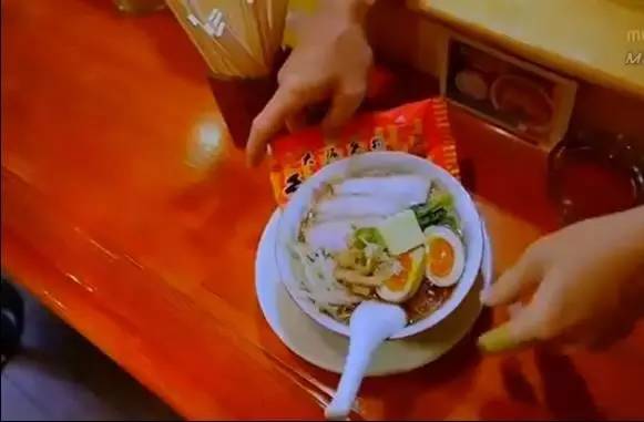 泡面和螺蛳粉怎么选比较好,螺蛳粉pk泡面