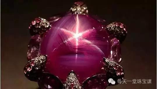 浪漫的星光宝石,实现每个女人的公主梦,不败家,能升值!