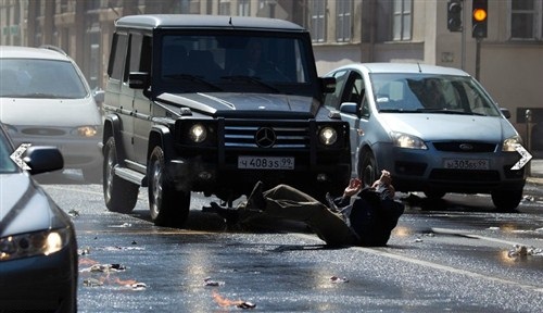 肝儿颤！土豪剧组是这么玩车的